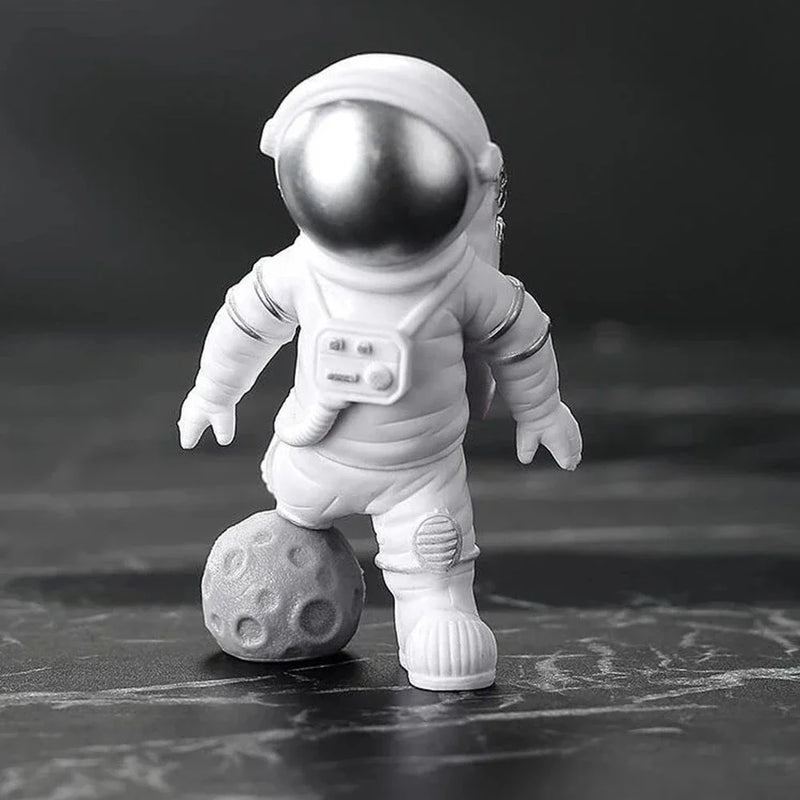 ASTRONAUT FIGURE STATUE FIGURINE SPACEMAN