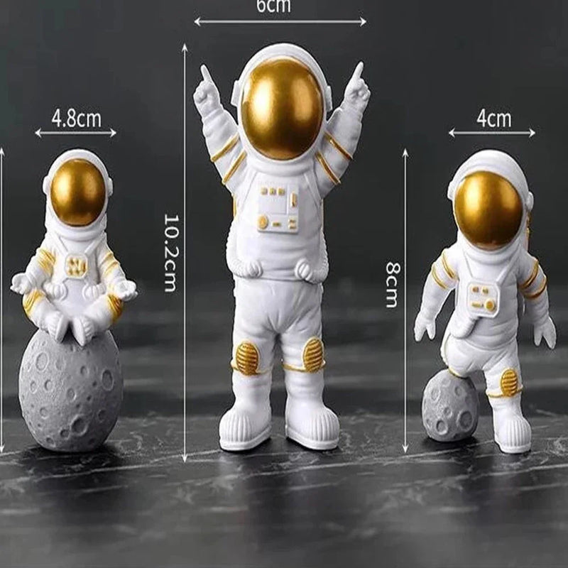 ASTRONAUT FIGURE STATUE FIGURINE SPACEMAN