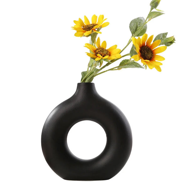 NORDIC VASE CIRCULAR HOLLOW CERAMIC DONUTS